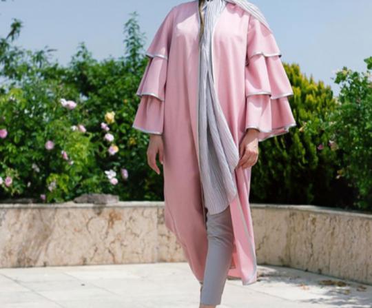 مهمترین مشخصه مانتو مجلسی شیک