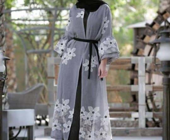 بازار فروش مانتو مجلسی حریر بلند عمده