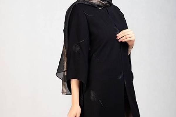 استایل شیک و خاص: بررسی قیمت و خرید مانتو مجلسی مشکی از تولیدکننده با توجه به آخرین ترندهای مد