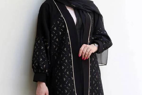 انتخاب هوشمندانه: خرید مانتو مجلسی مستقیم از تولیدکننده با کیفیت و استایل بی‌نظیر