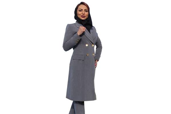 زیبایی با شیاکت: مانتو اداری به عنوان نماد جلب توجه در محیط کار