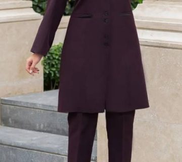 مانتو اداری: جلوه حرفه‌ای با طراحی‌های مدرن در دنیای محیط کار