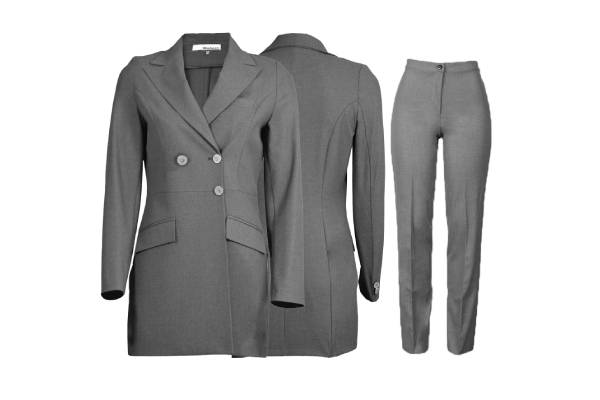 خرید بدون واسطه: مزایای انتخاب مانتو، شلوار اداری و کت زنانه مستقیماً از تولیدکنندگان