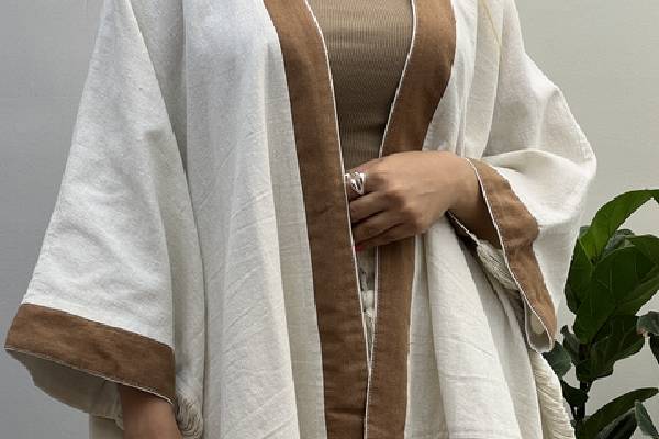 "استایل شیک و متنوع: خرید جدیدترین مدل‌های مانتو مزونی، مجلسی و اسپرت برای تجربه شیکی در هر لحظه"